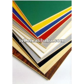 Différentes couleurs mélamine laminée mdf 1220 * 2440mm